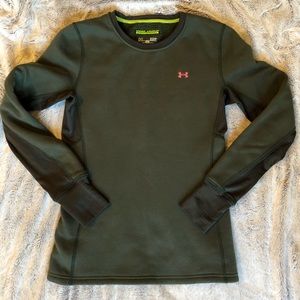 Under Armour pullover